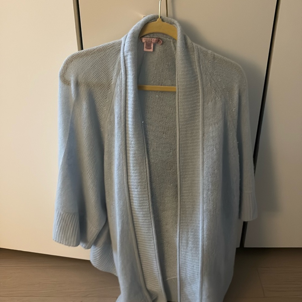 Calypso ope cardigan round back beautiful details banding details